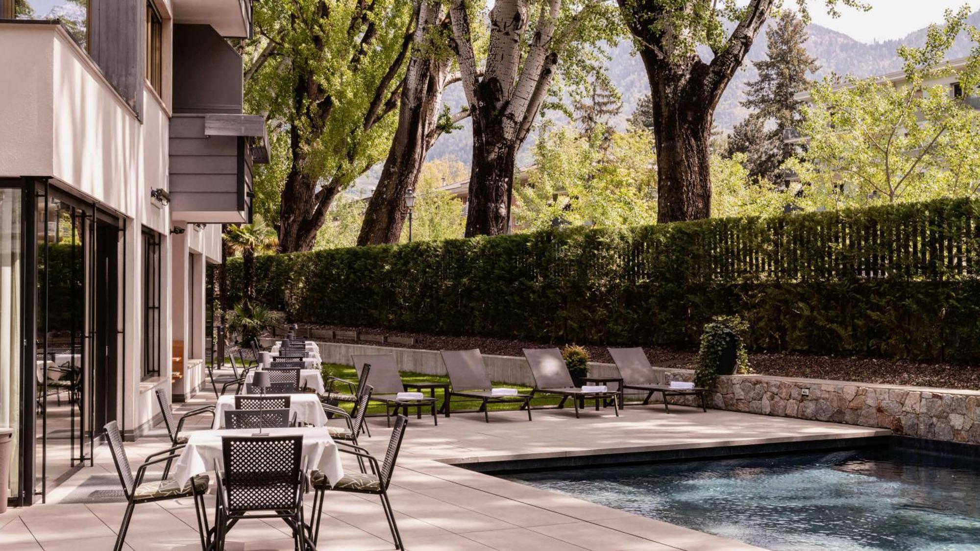 Flora Hotel & Suites Merano Kültér fotó