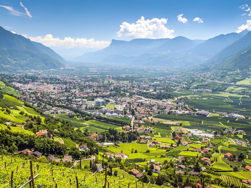 Flora Hotel & Suites Merano Kültér fotó